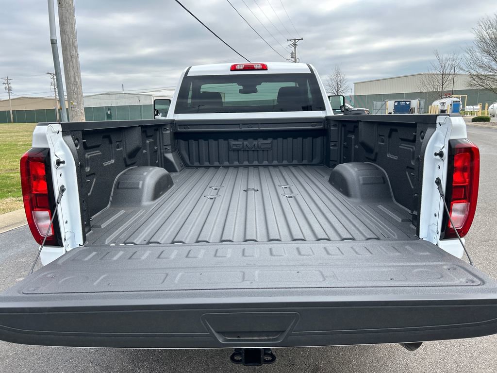 New 2026 GMC Sierra 2500 SLE image 32
