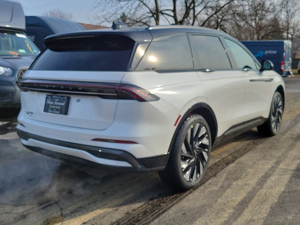 New 2026 Lincoln Nautilus Reserve AWD/4WD image 4