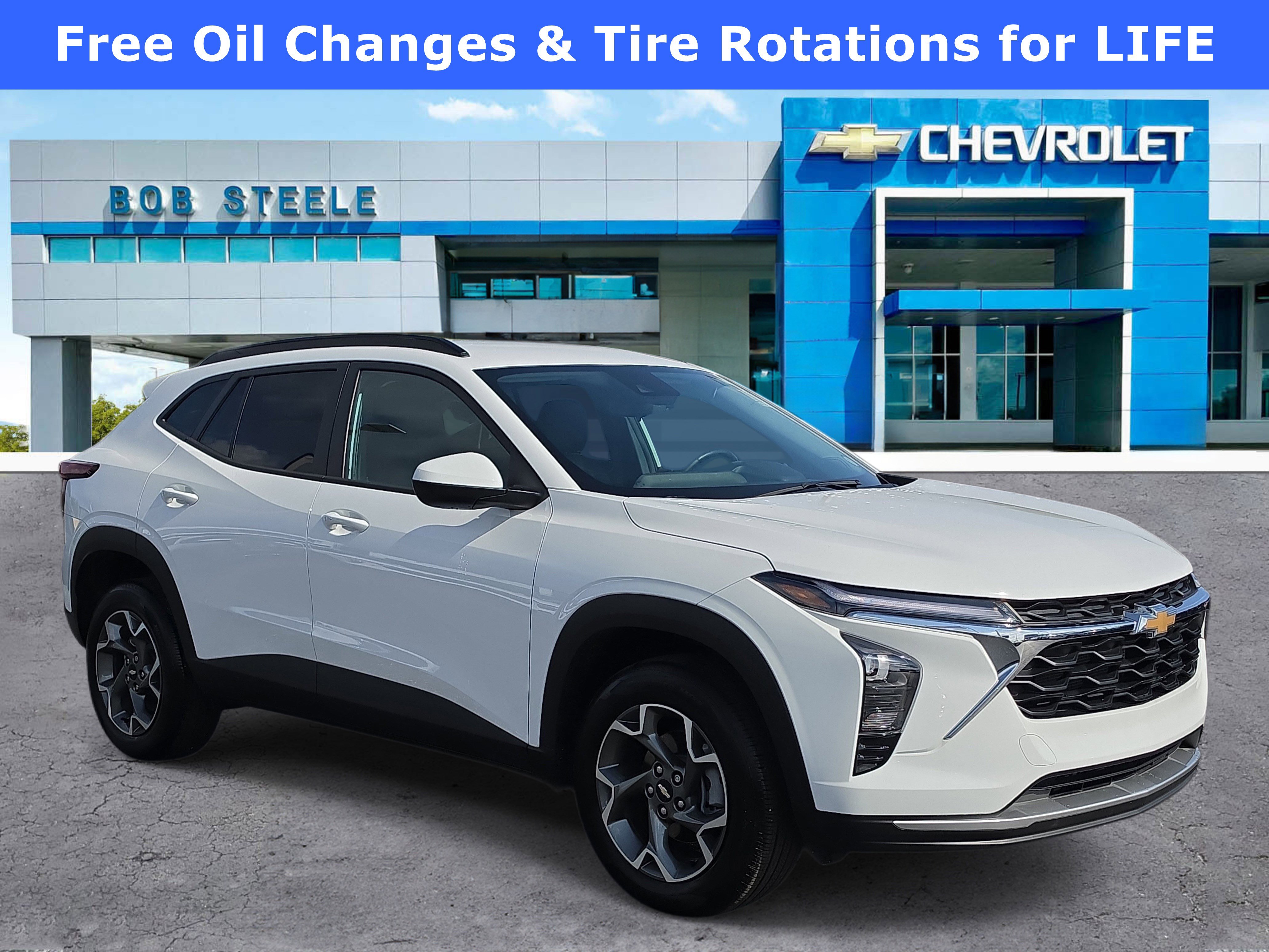 Certified 2025 Chevrolet Trax LT w/ Driver Confidence Package