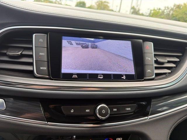 Used 2024 Buick Enclave Essence w/ Sport Touring Edition AWD/4WD image 33
