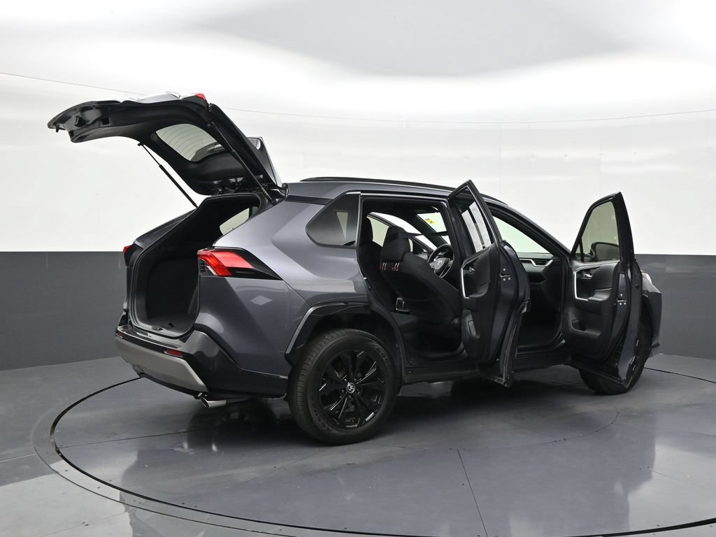 Used 2023 Toyota RAV4 SE AWD/4WD image 29