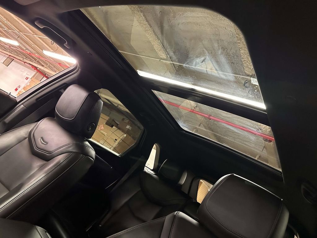 Used 2023 Cadillac XT5 Sportv w/ Technology Package image 15