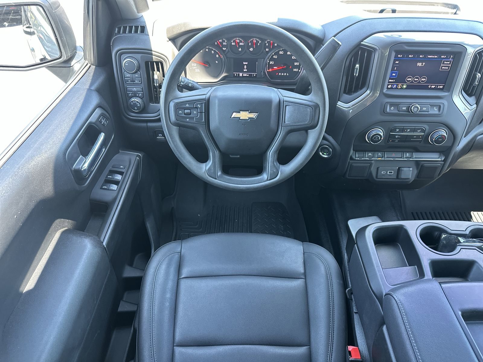 Used 2025 Chevrolet Silverado 1500 W/T w/ Trailering Package AWD/4WD image 17