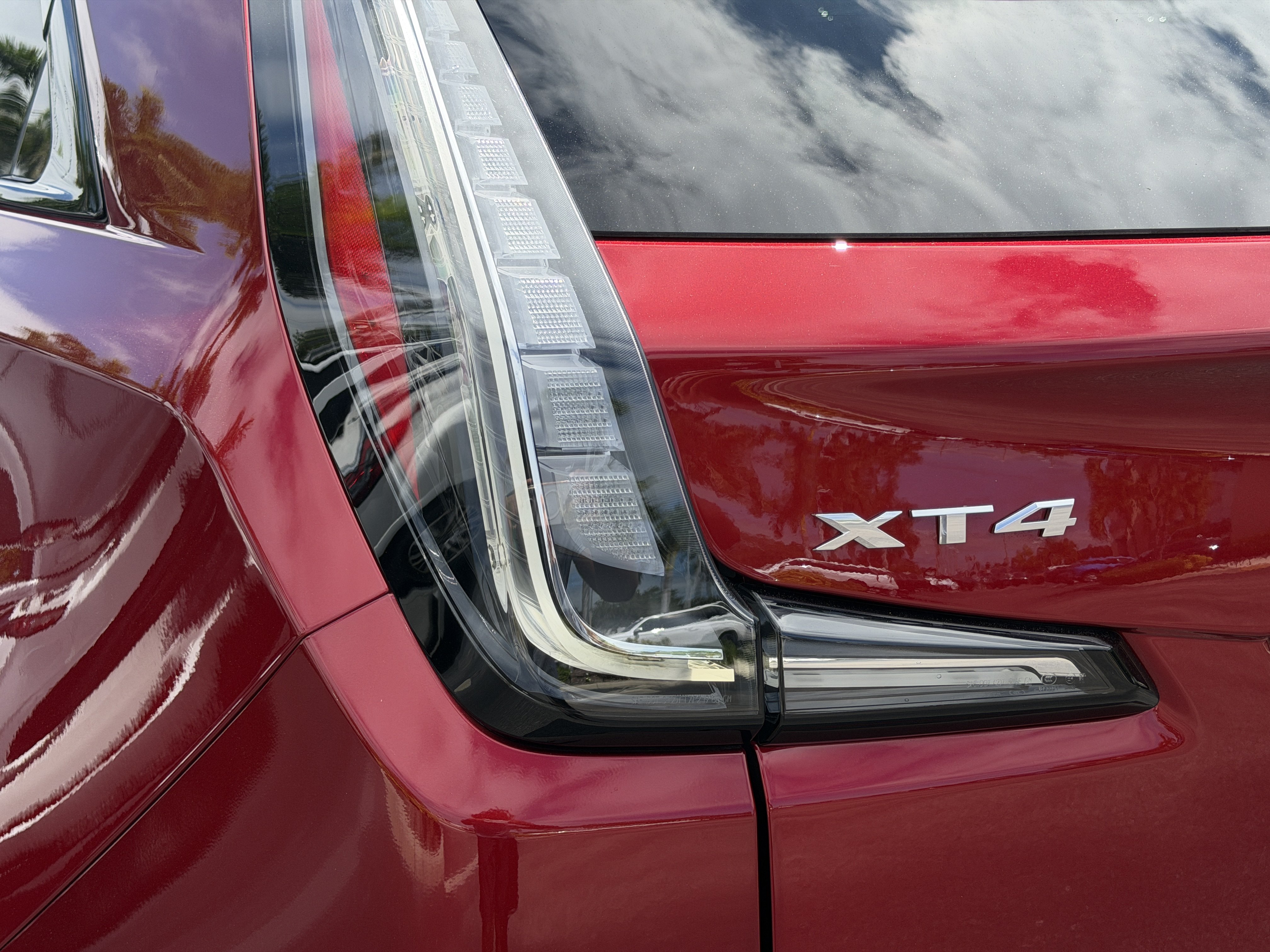 Certified 2024 Cadillac XT4 Sport w/ Cold Weather Package FWD image 10