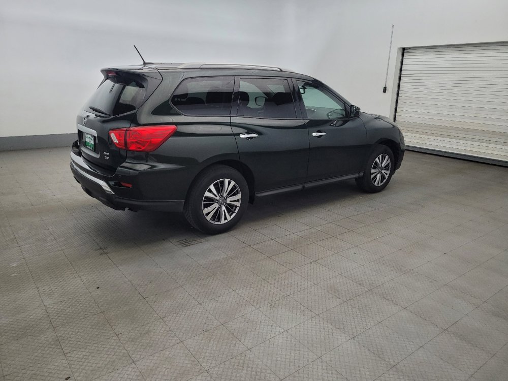 Used 2018 Nissan Pathfinder SV AWD/4WD image 10