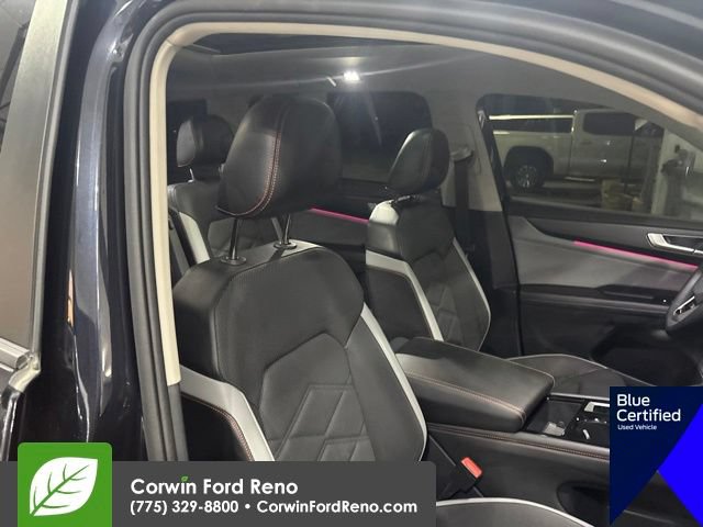 Used 2024 Volkswagen Atlas Peak Edition SEL AWD/4WD image 42