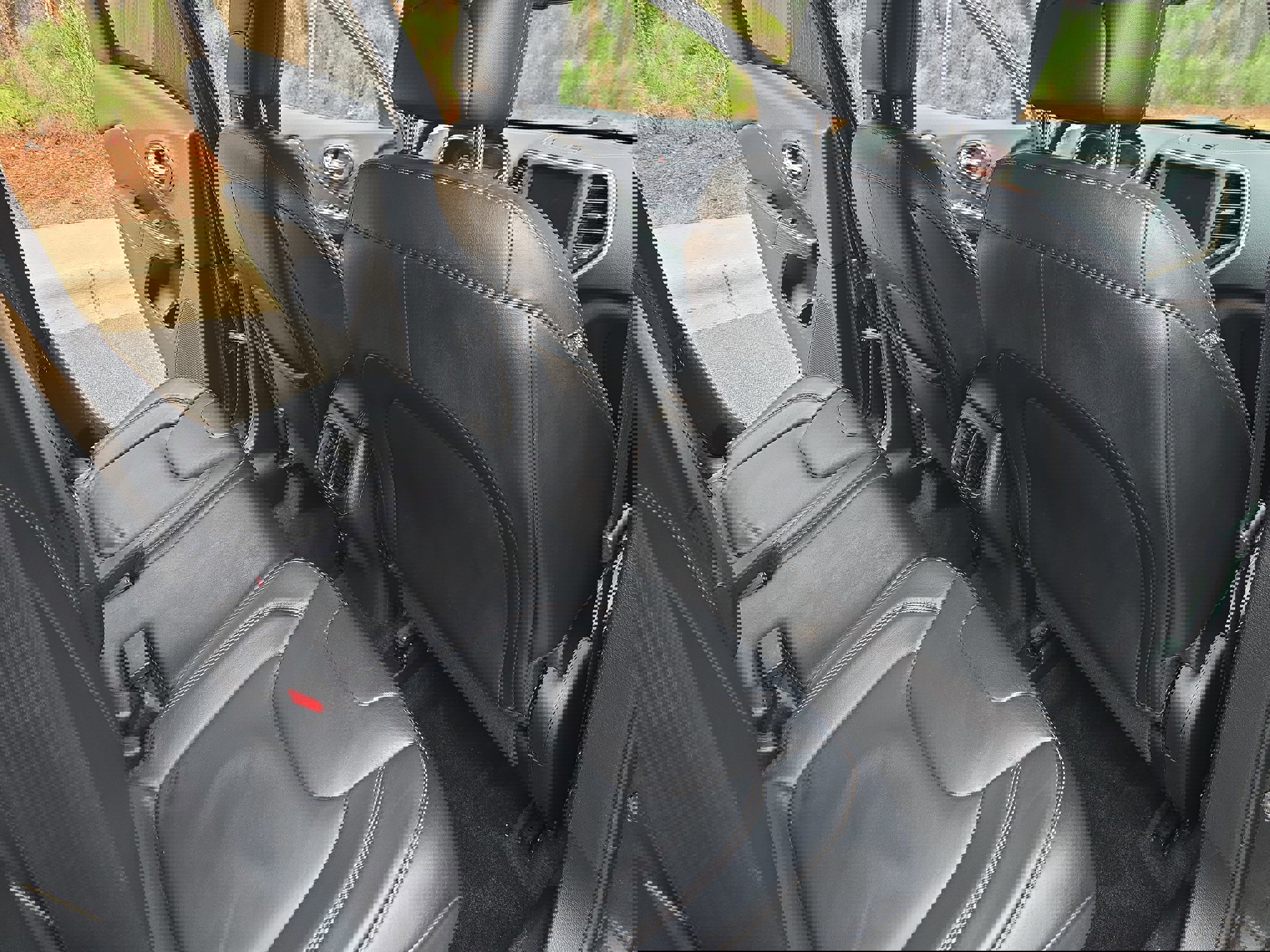 Used 2014 Jeep Cherokee Limited image 11