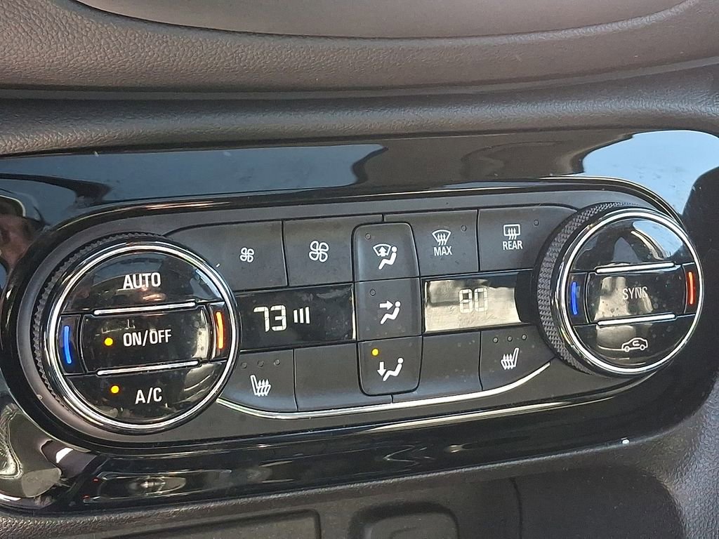 Used 2023 Buick Encore GX Essence w/ Experience Buick Package image 16