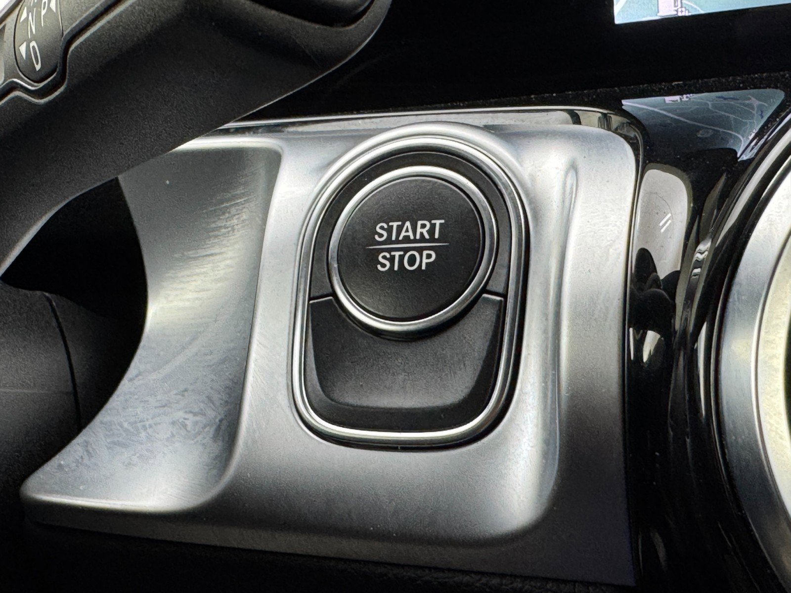 Used 2023 Mercedes-Benz EQB 250+ EQB 250+ w/ Exclusive Package image 21