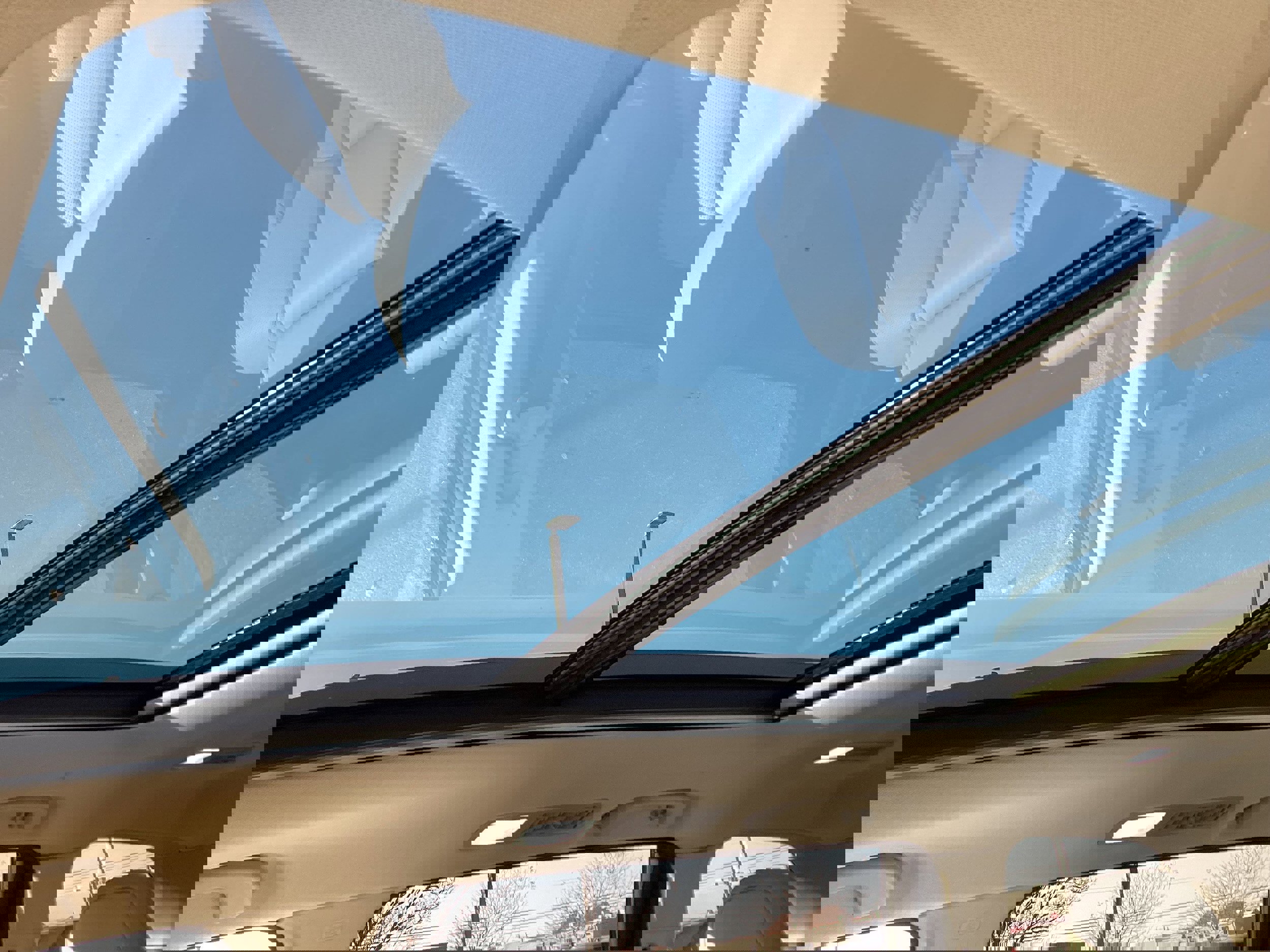 Used 2022 Subaru Ascent Limited w/ Technology Package image 19