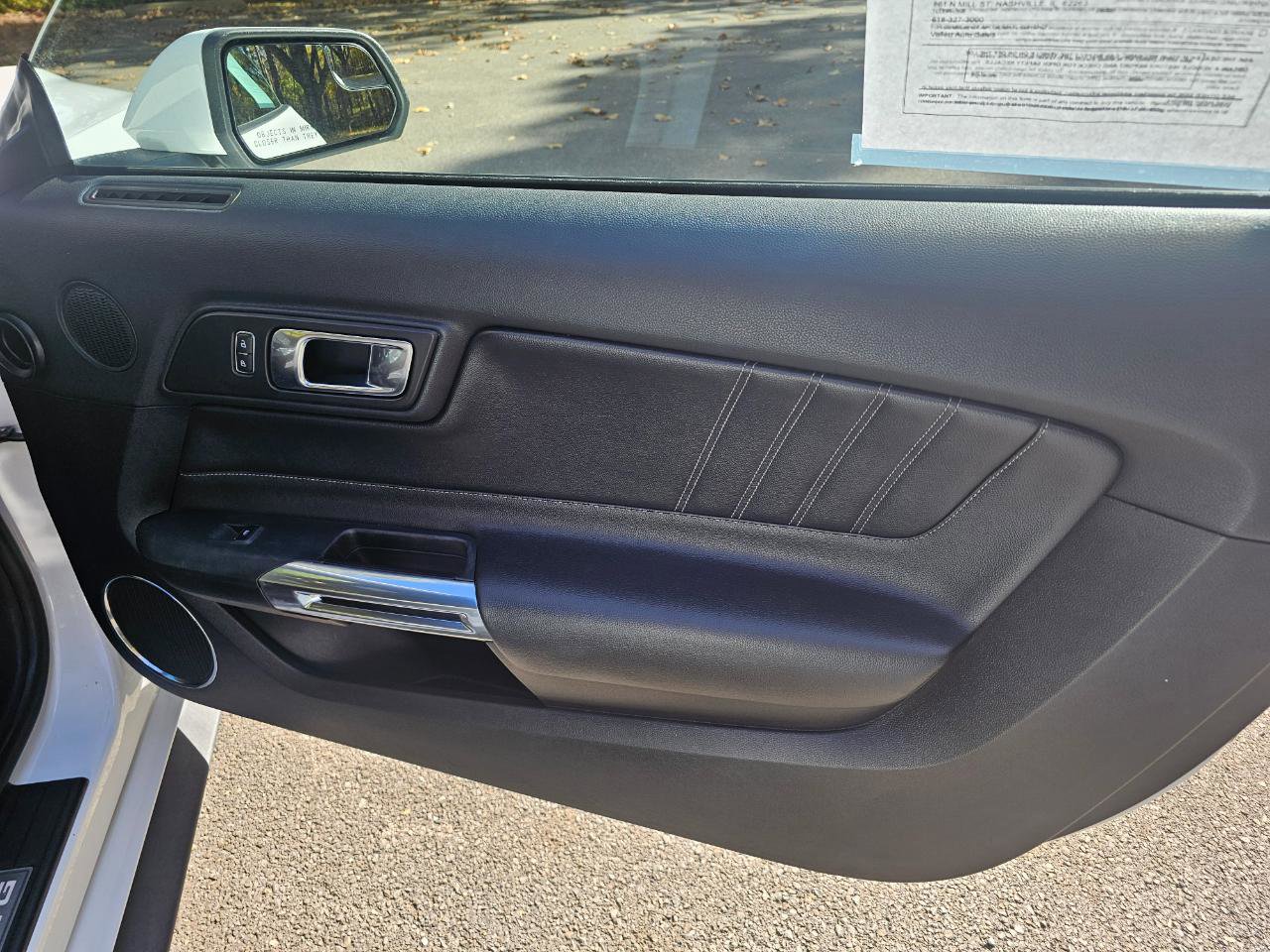 Used 2018 Ford Mustang Premium RWD image 16