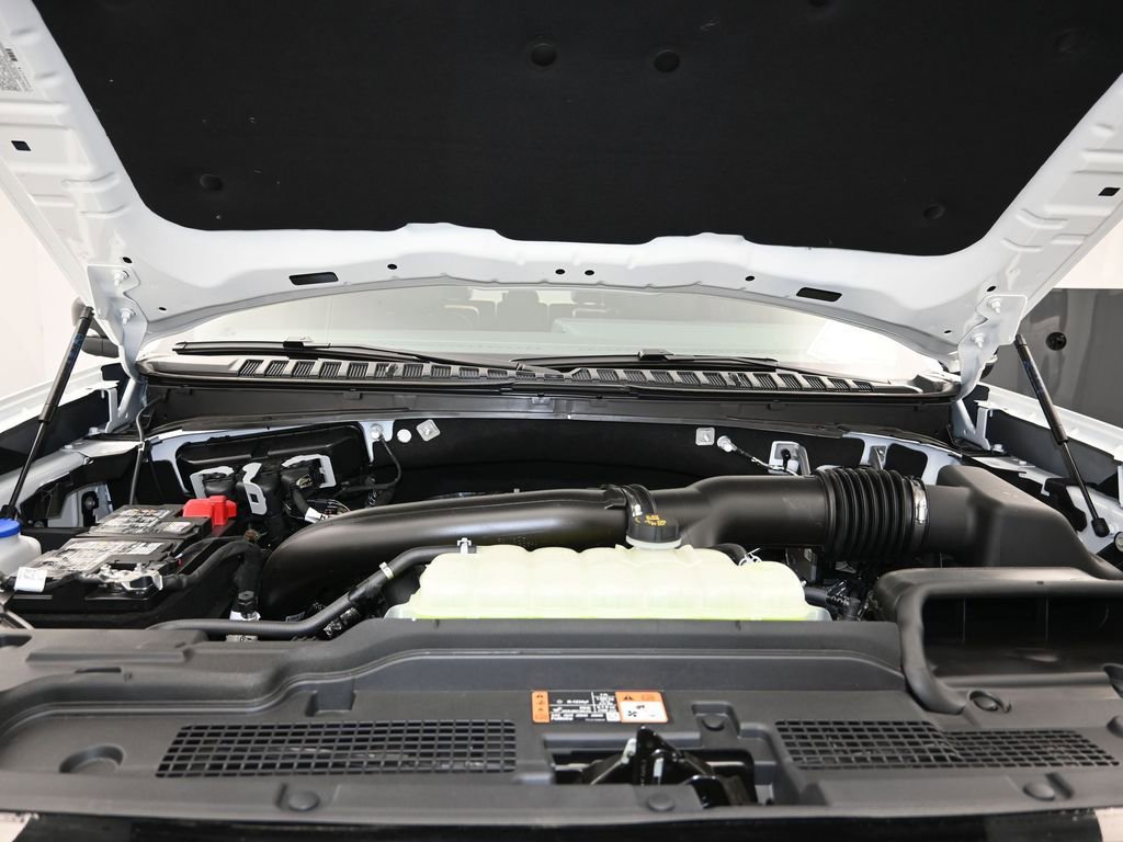 New 2026 Ford Expedition Platinum w/ Stealth Appearance Package AWD/4WD image 30