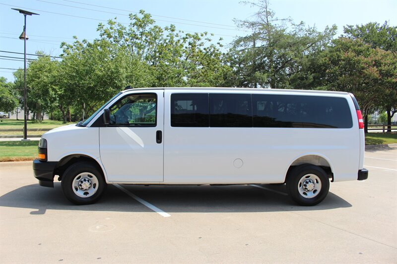 Used 2025 Chevrolet Express 3500 LS RWD image 2