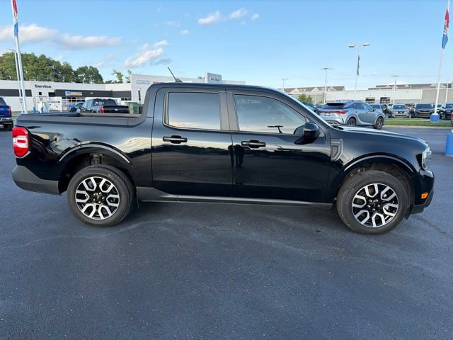 Used 2024 Ford Maverick Lariat AWD/4WD image 4
