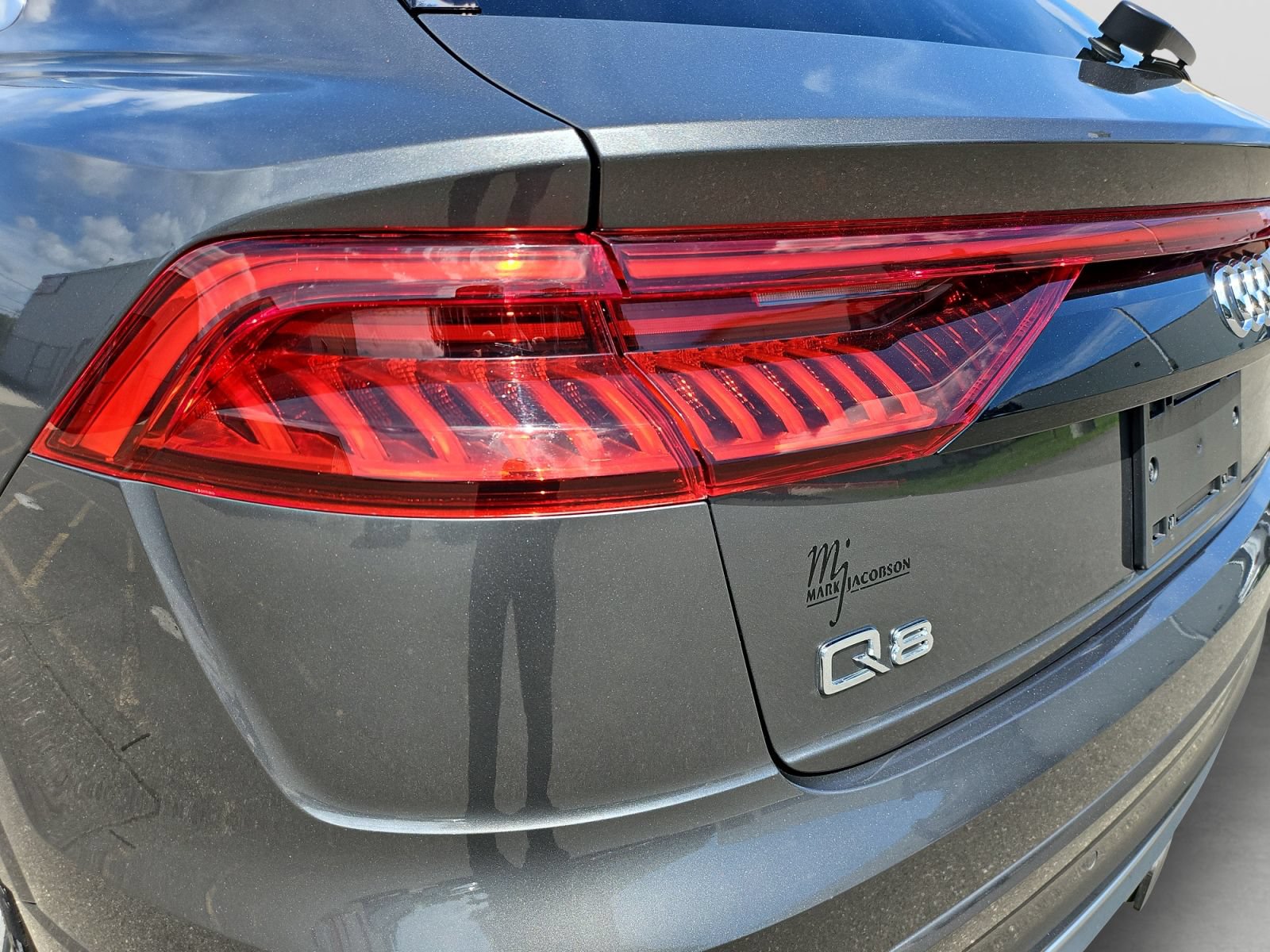 Used 2021 Audi Q8 Premium Plus w/ Premium Plus Package AWD/4WD image 14