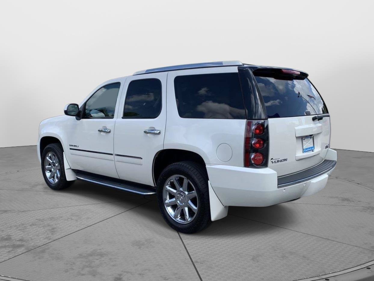 Used 2013 GMC Yukon Denali AWD/4WD image 5
