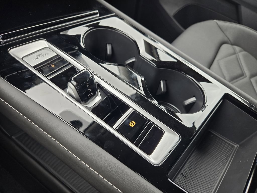 New 2026 Volkswagen Atlas SE image 17