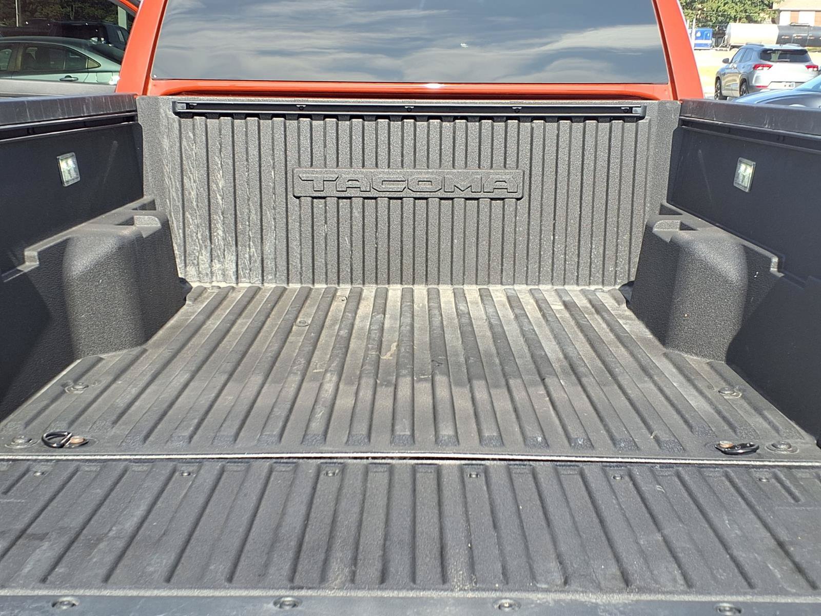 Used 2025 Toyota Tacoma TRD Sport AWD/4WD image 29