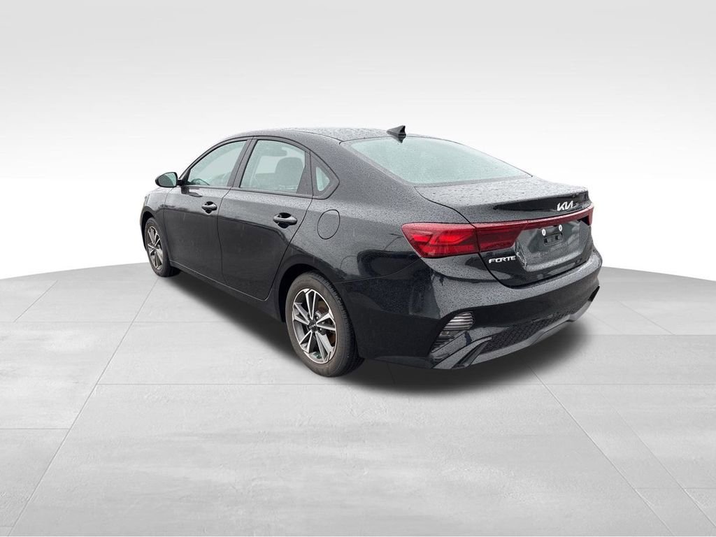 Certified 2023 Kia Forte LXS image 10
