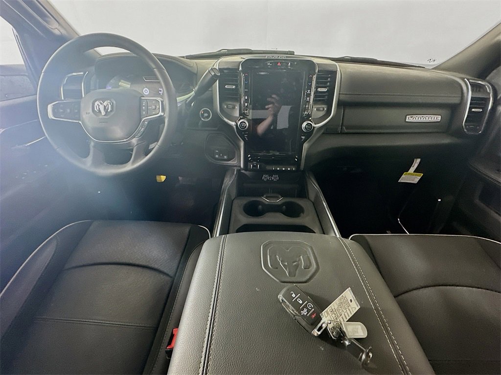 New 2025 RAM 3500 Laramie image 9