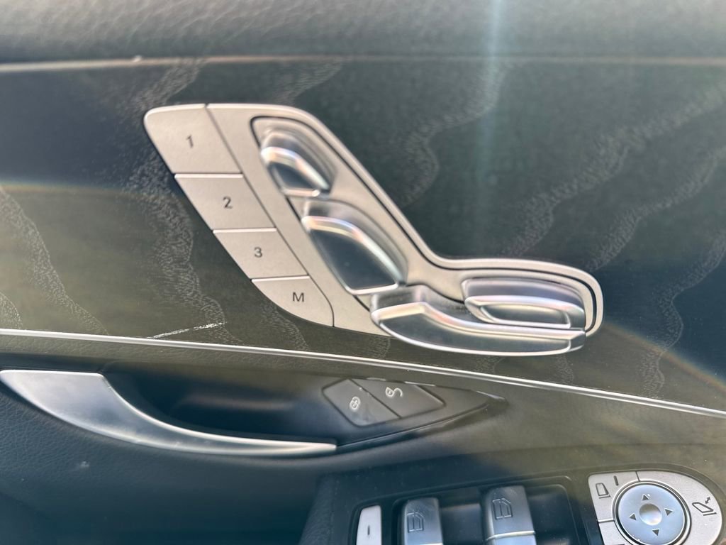 Used 2017 Mercedes-Benz GLC 300 GLC 300 image 13