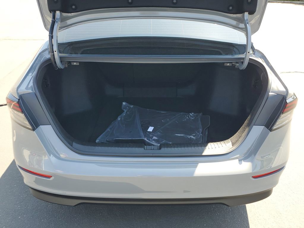 Certified 2025 Honda Accord Sport image 10