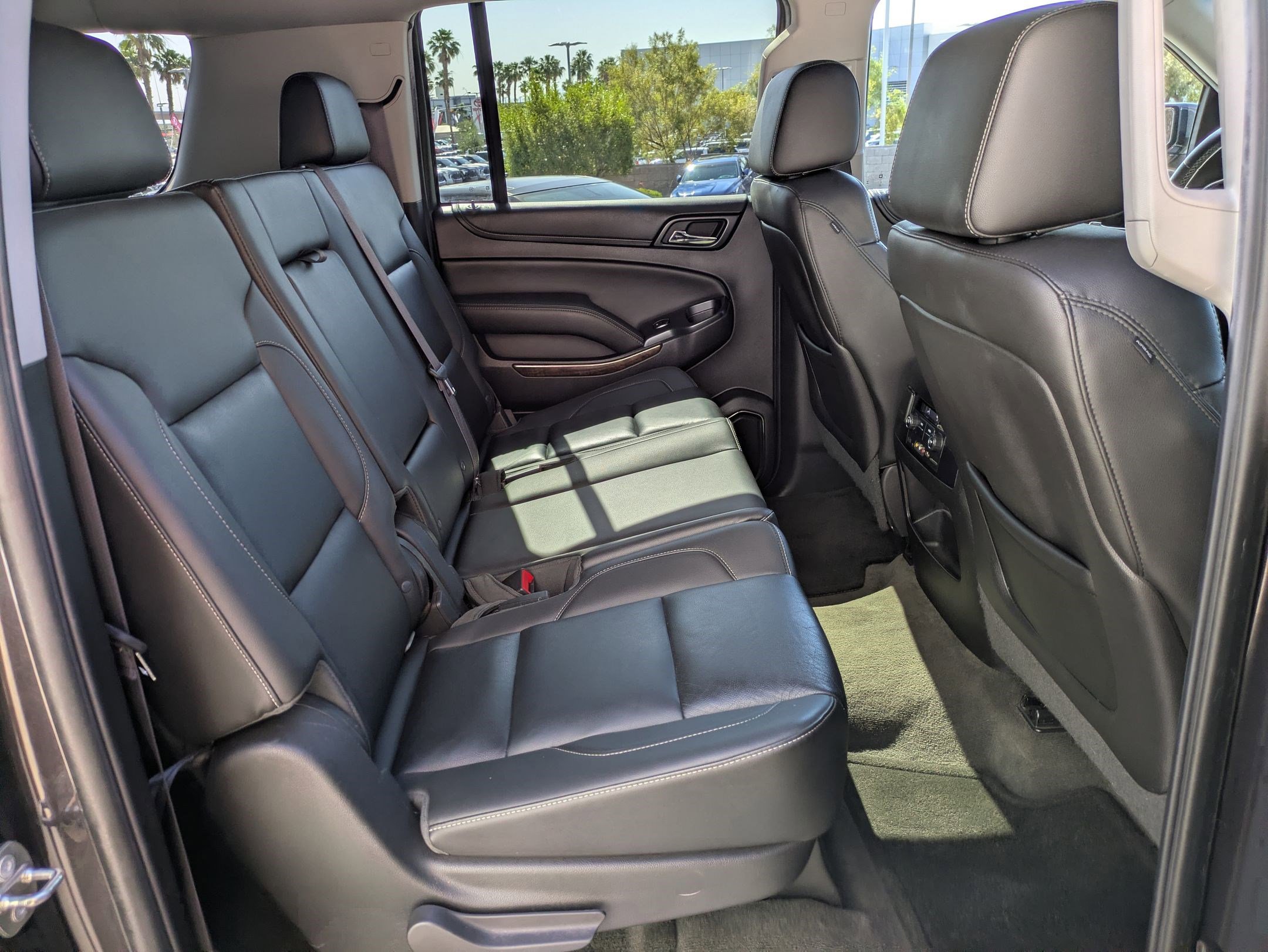 Certified 2015 Chevrolet Suburban LT AWD/4WD image 28