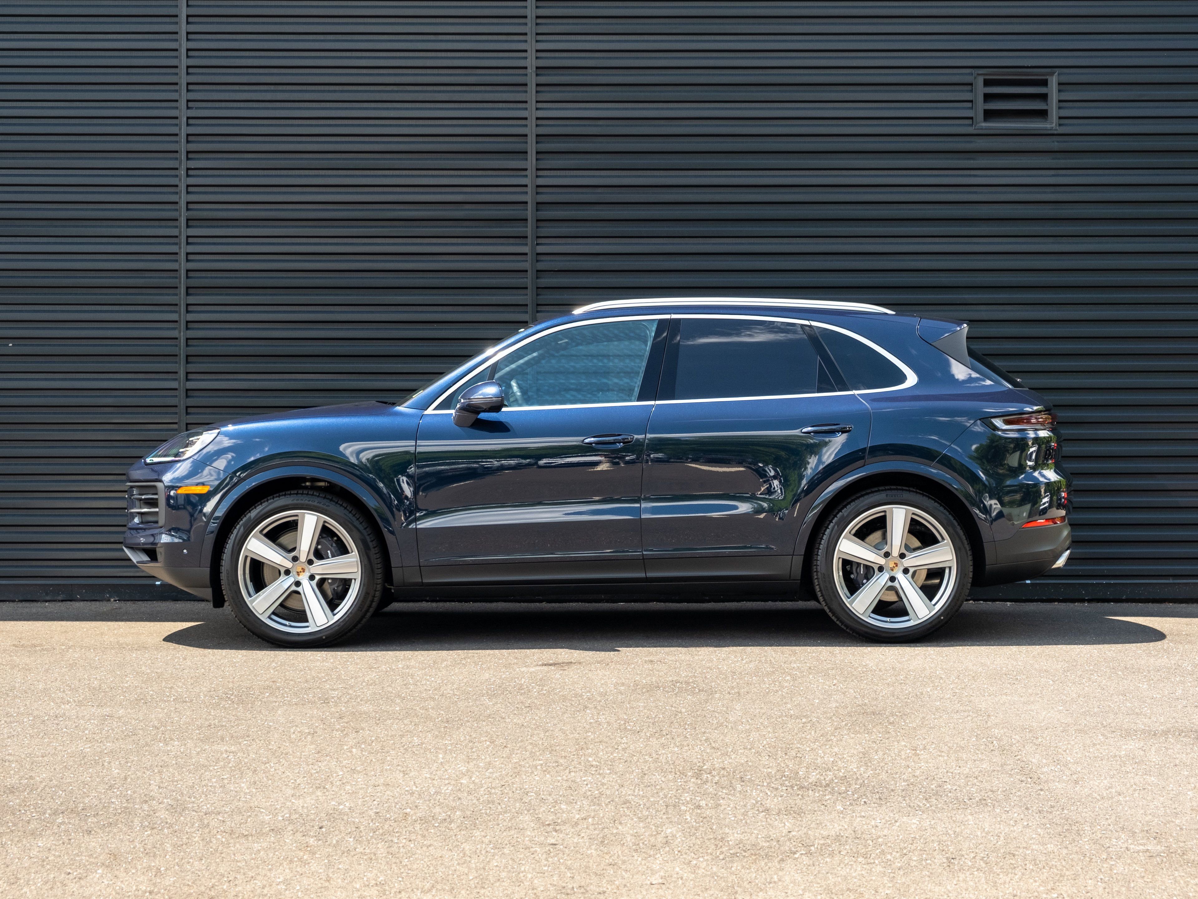 Certified 2026 Porsche Cayenne image 2