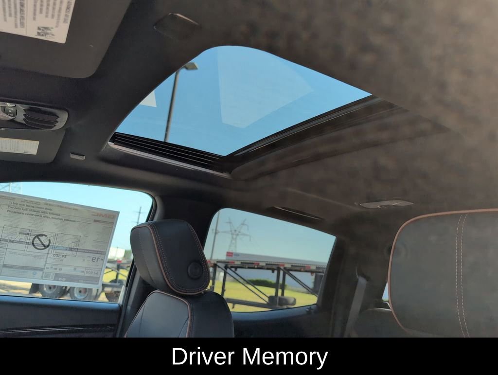 New 2026 GMC Canyon AT4 w/ Technology Plus Package image 10