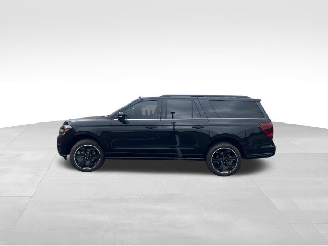 Used 2022 Ford Expedition Max Limited AWD/4WD image 3