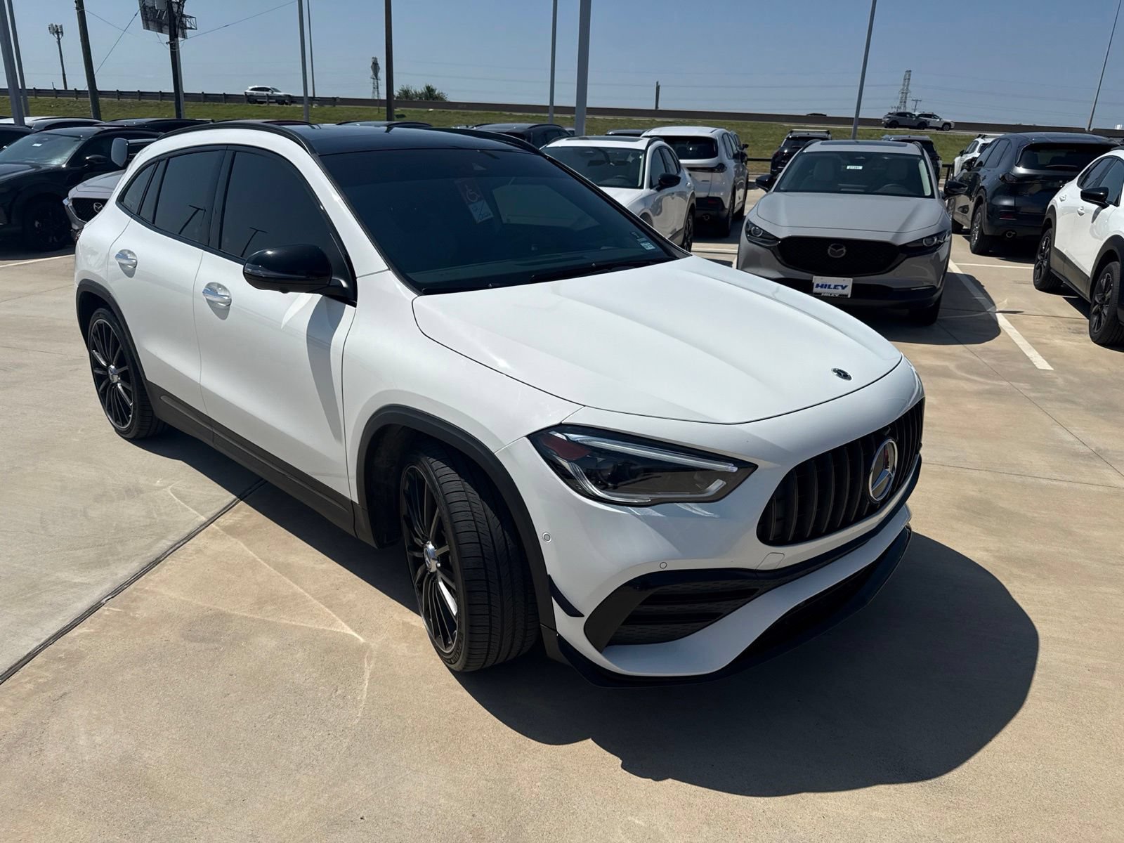 Used 2022 Mercedes-Benz GLA 35 AMG 4MATIC image 3