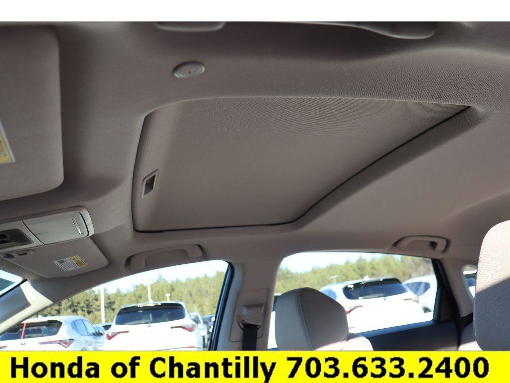 Certified 2025 Honda Accord SE image 19