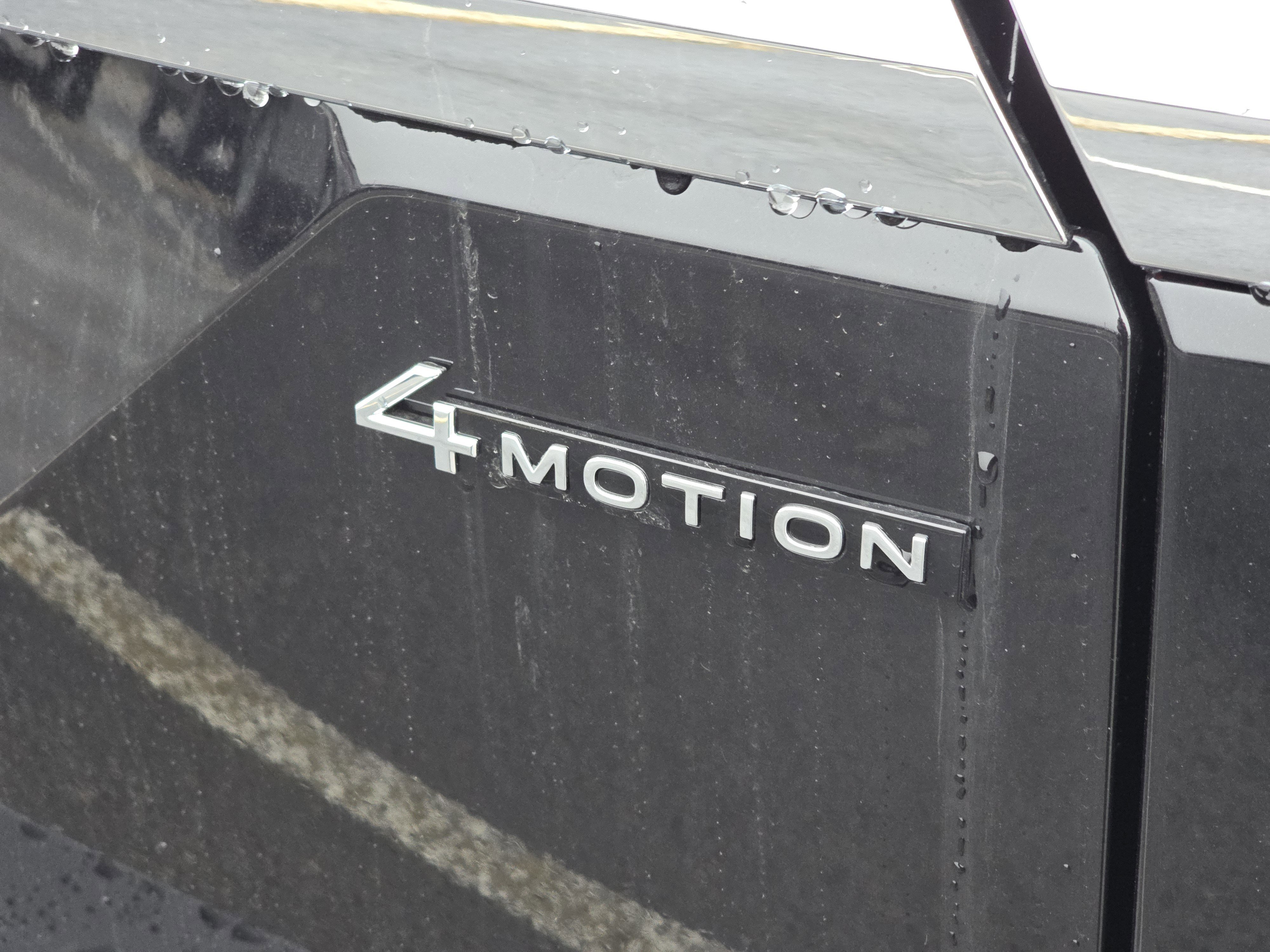 New 2026 Volkswagen Atlas SE image 15