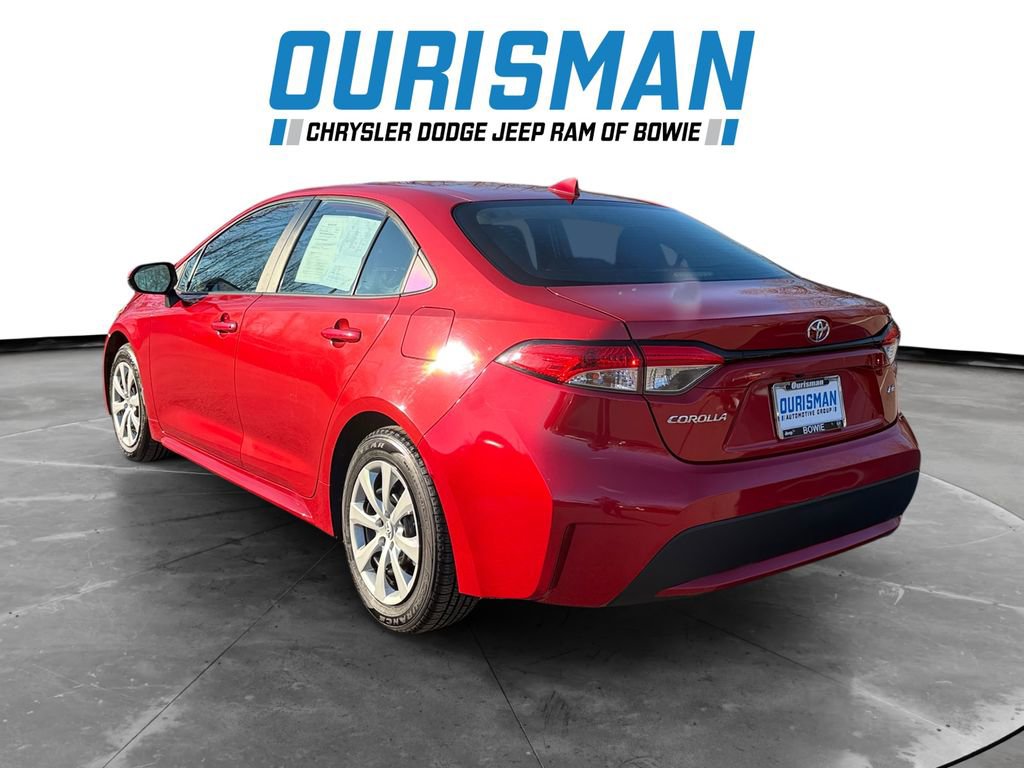 Used 2021 Toyota Corolla LE image 4