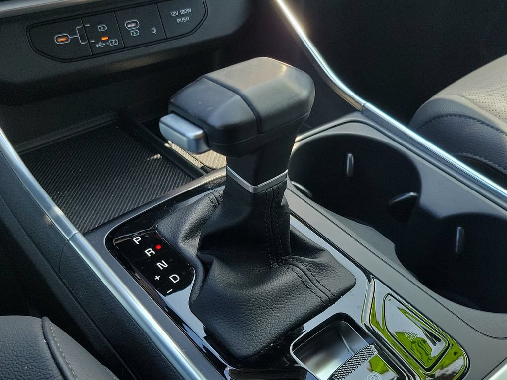 Certified 2026 Kia Carnival SX Prestige FWD image 26