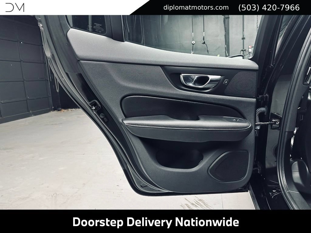 Used 2021 Volvo S60 T8 Inscription AWD/4WD image 27