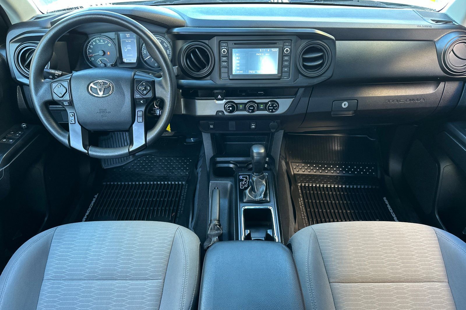 Used 2018 Toyota Tacoma SR image 14