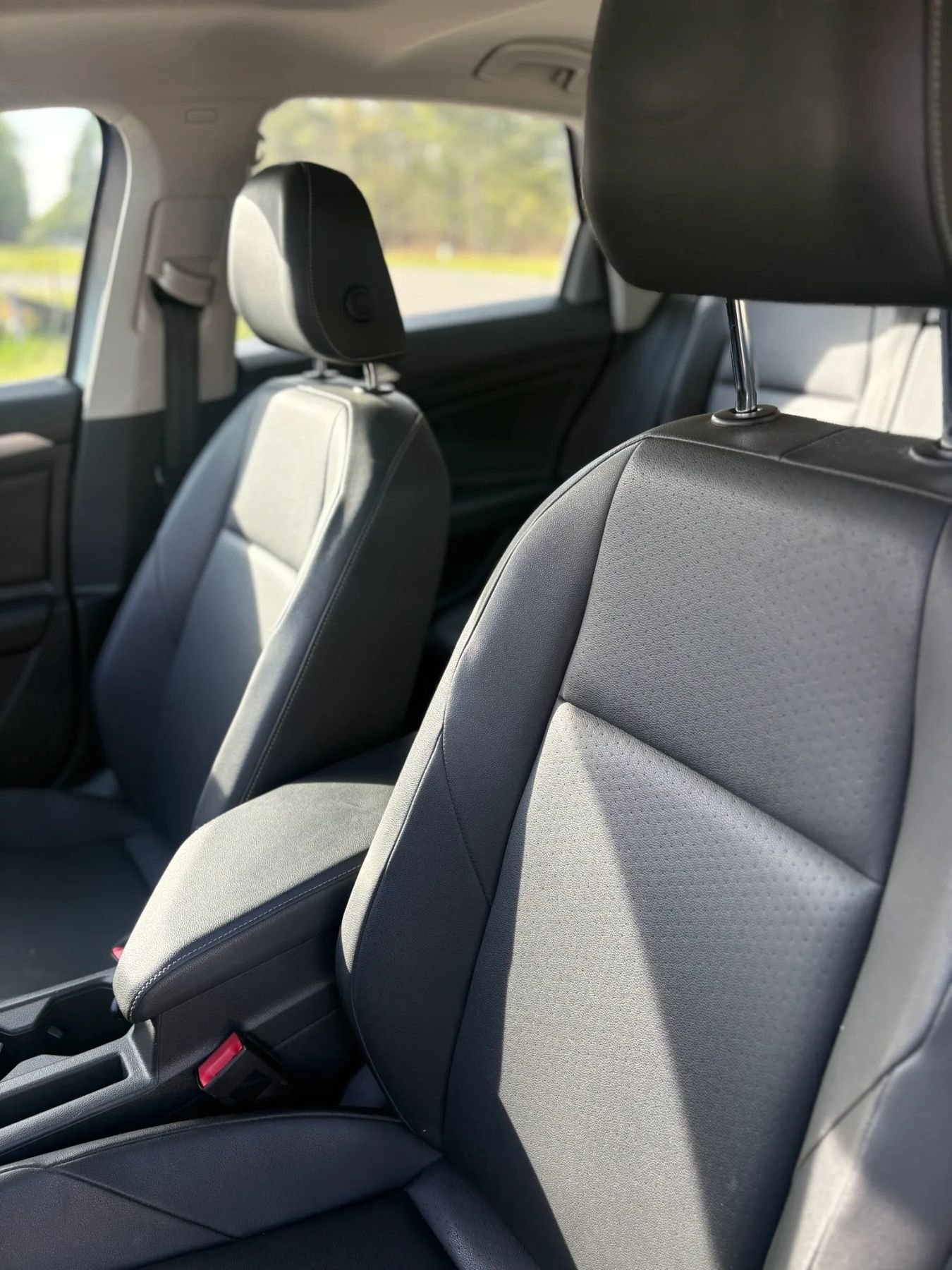 Used 2019 Volkswagen Jetta SE image 8