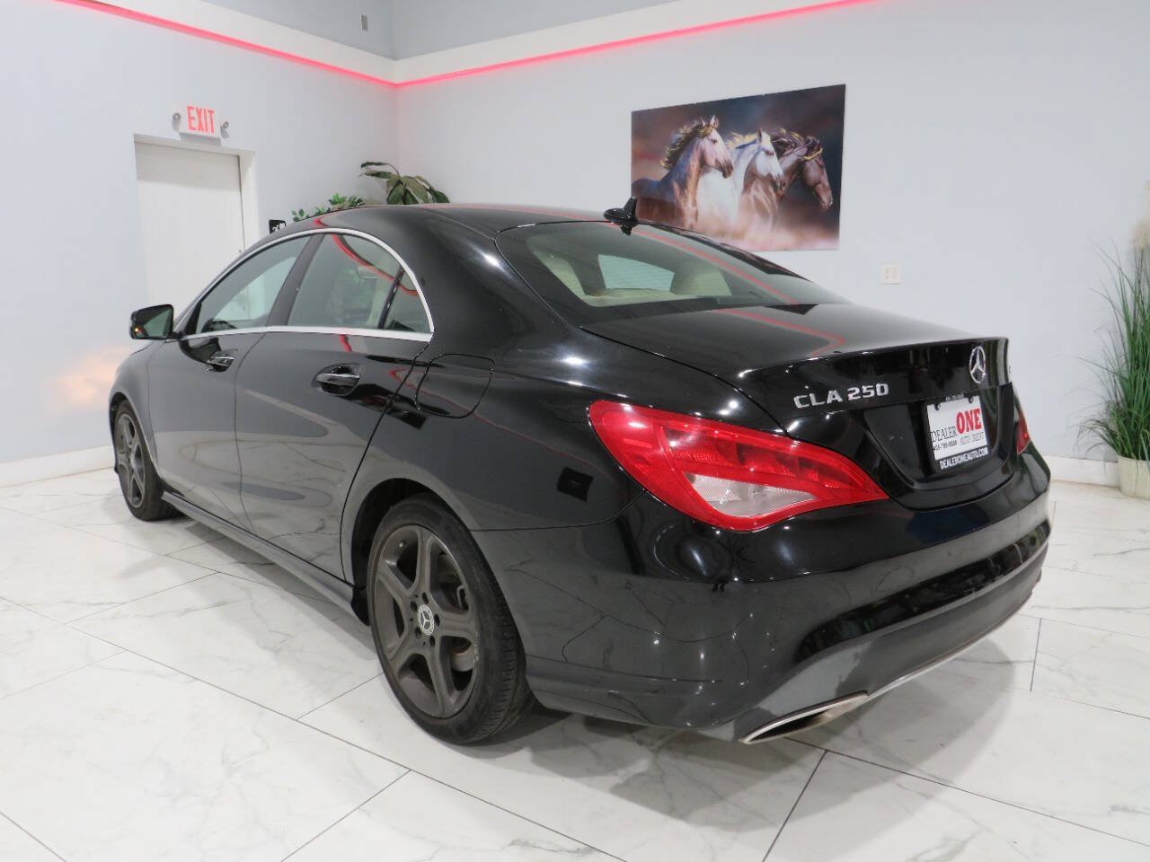 Used 2018 Mercedes-Benz CLA 250 4MATIC image 6