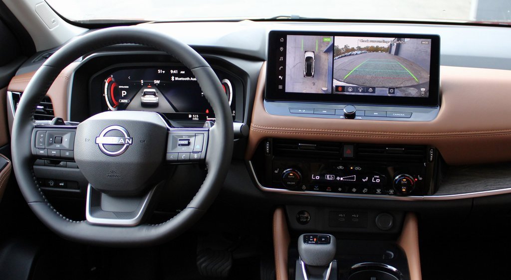 New 2026 Nissan Rogue Platinum image 4