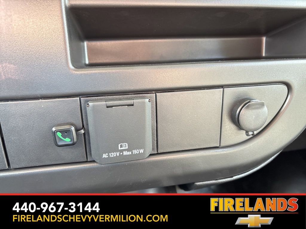 New 2026 Chevrolet Express 3500 RWD image 25