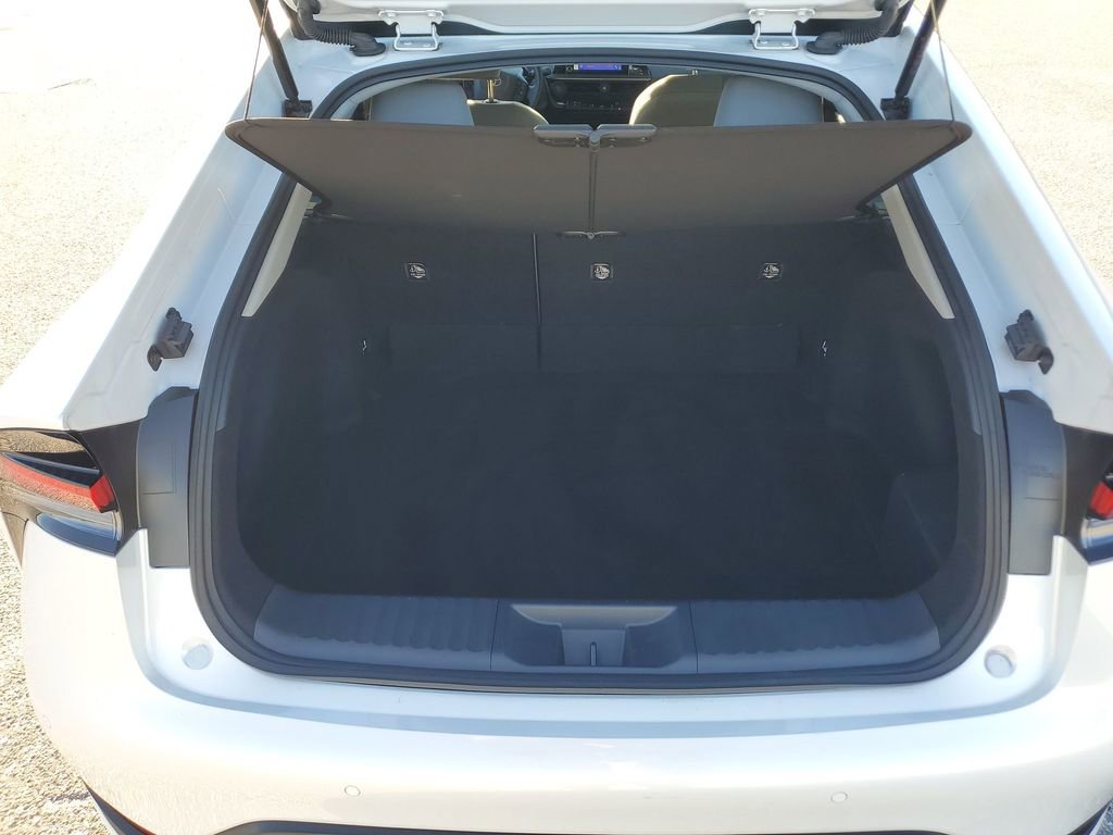 Certified 2025 Toyota Prius LE image 22