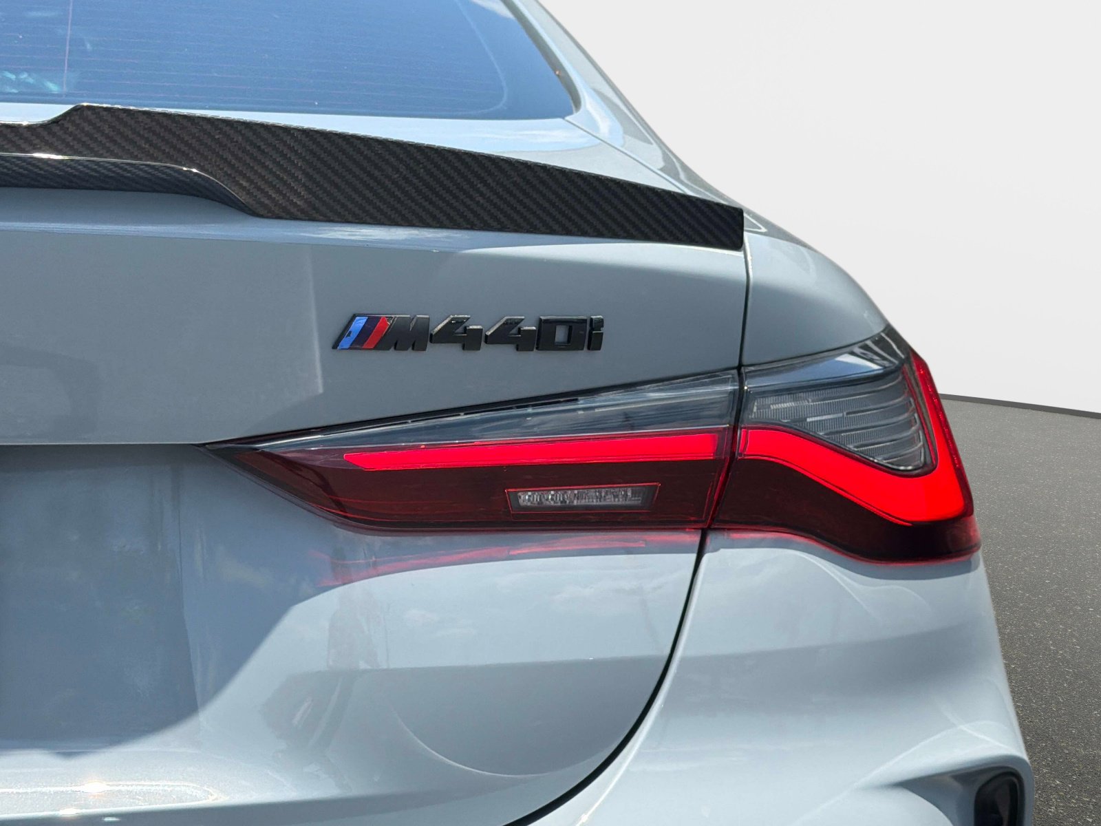 Used 2024 BMW M440i Coupe w/ Premium Package RWD image 17
