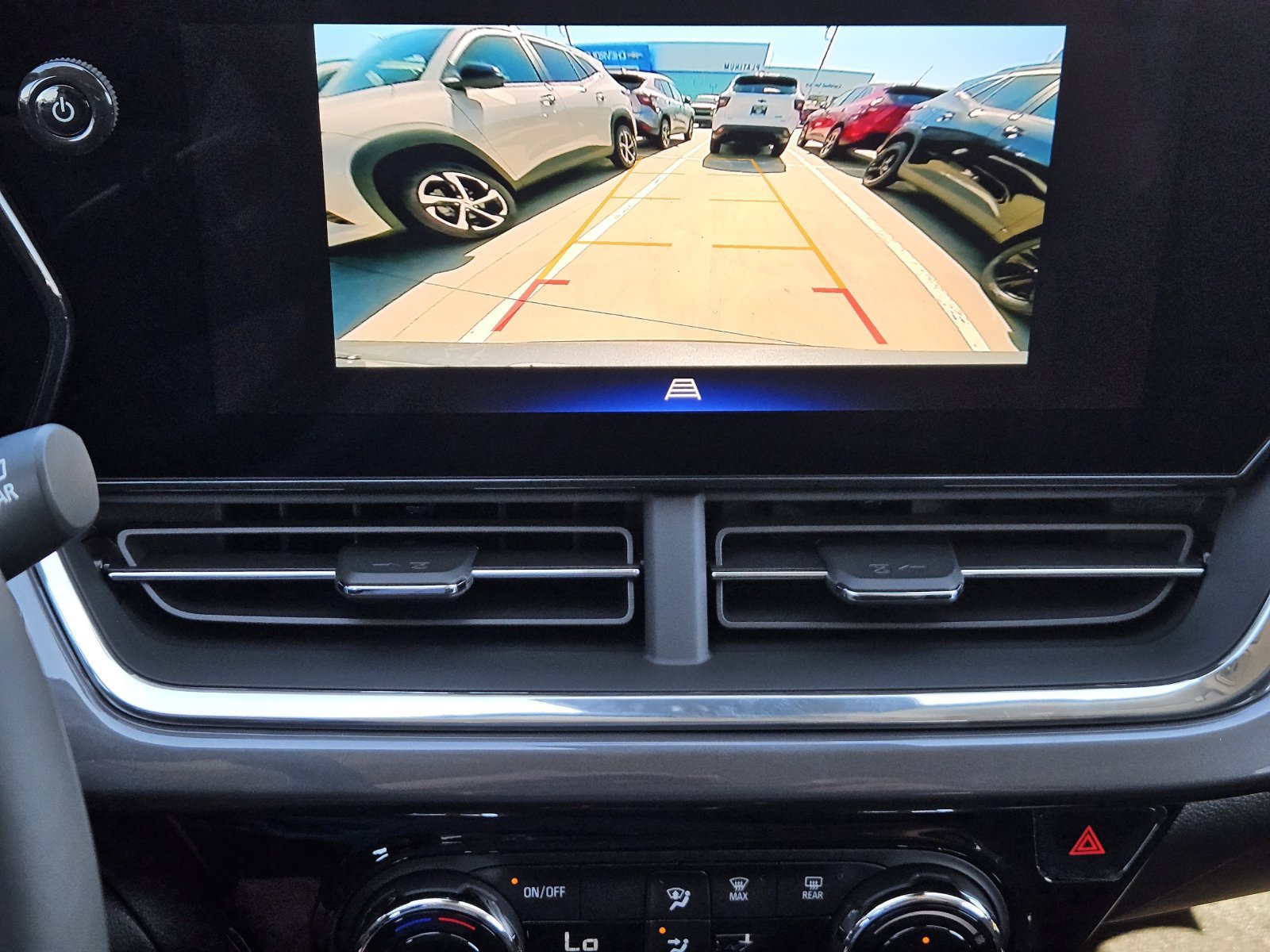 New 2026 Chevrolet Trax ACTIV w/ Driver Confidence Package FWD image 21