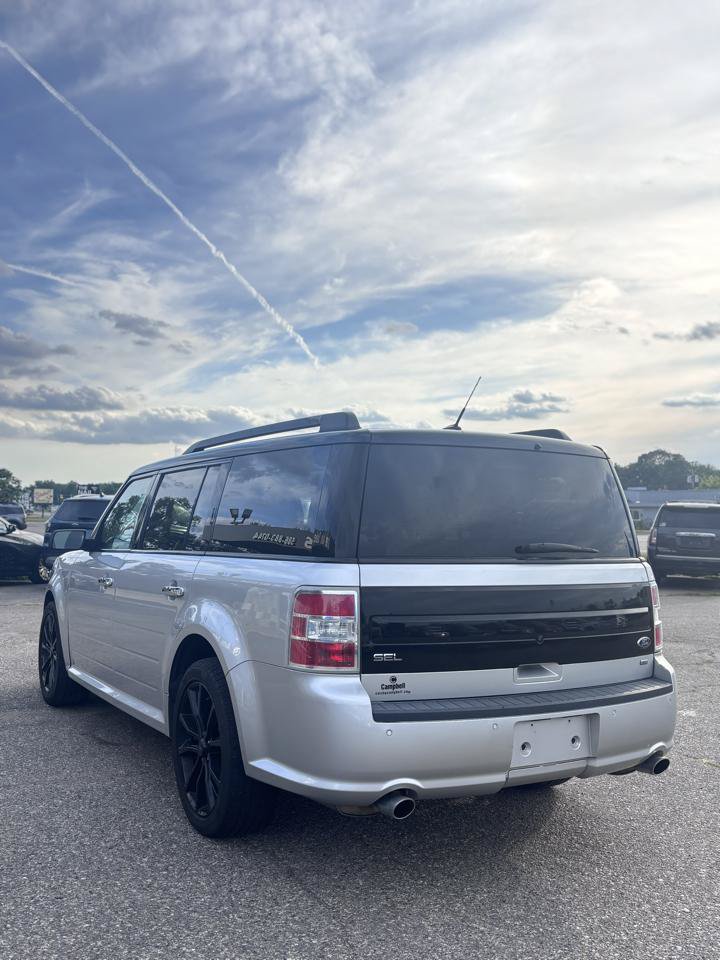 Used 2018 Ford Flex SEL w/ Equipment Group 202A AWD/4WD image 3