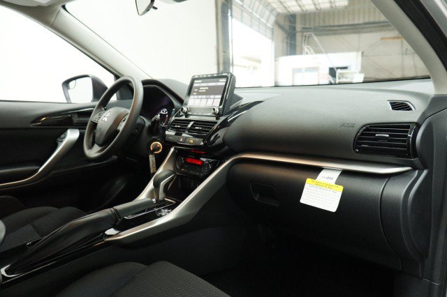 New 2026 Mitsubishi Eclipse Cross ES AWD/4WD image 16