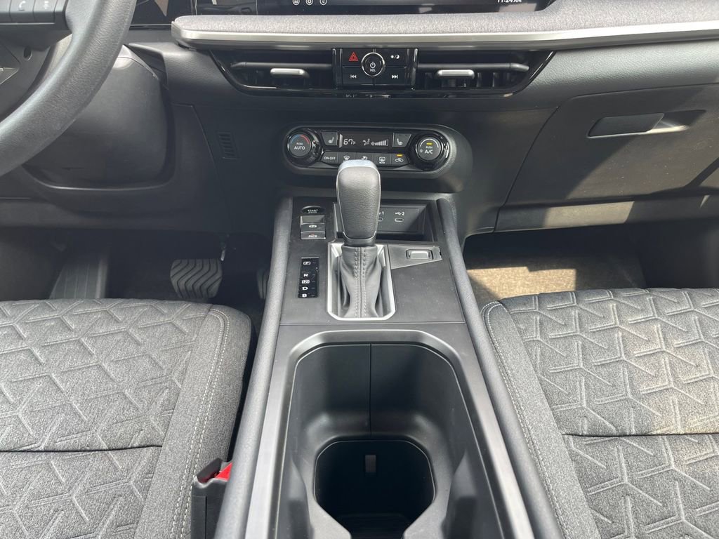 New 2026 Nissan Kicks SV image 3