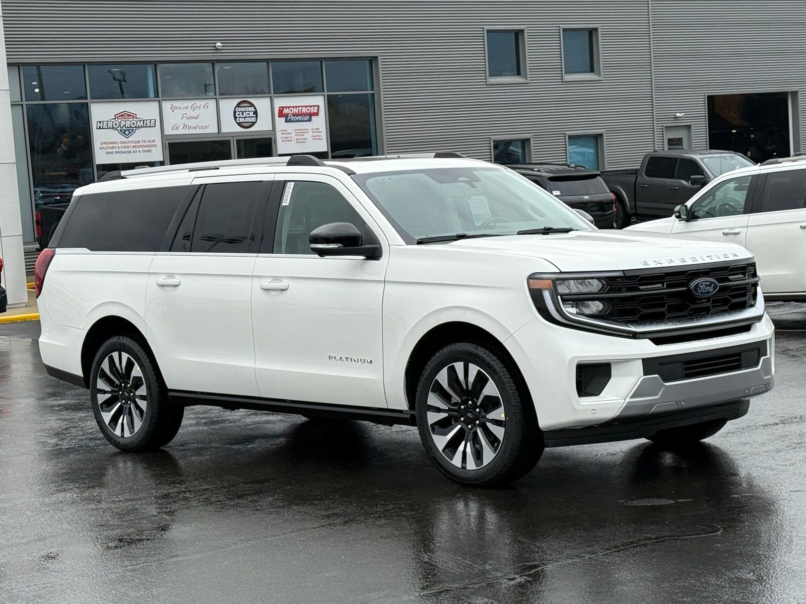 New 2026 Ford Expedition Max Platinum w/ Driver's Package image 9