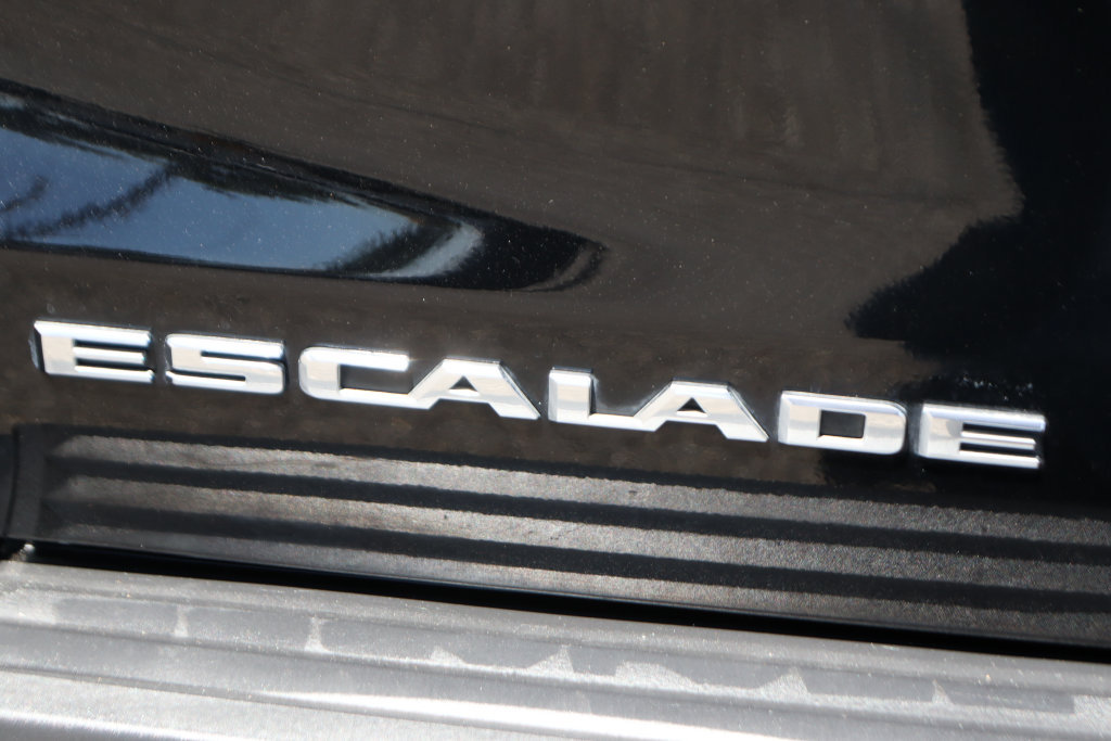 Used 2017 Cadillac Escalade Luxury AWD/4WD image 58