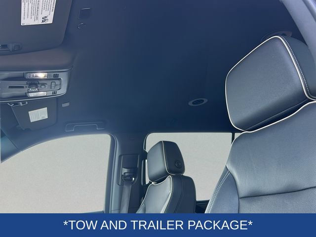 Certified 2023 Chevrolet Suburban Premier AWD/4WD image 12